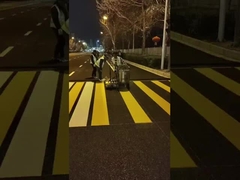 Сплавная краска из нефтяной смолы для отражающей дорожной маркировки OEM 3 минуты времени сушки